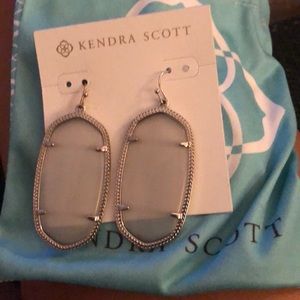 Kendra Scott Danielle Earrings/ Slate Gray